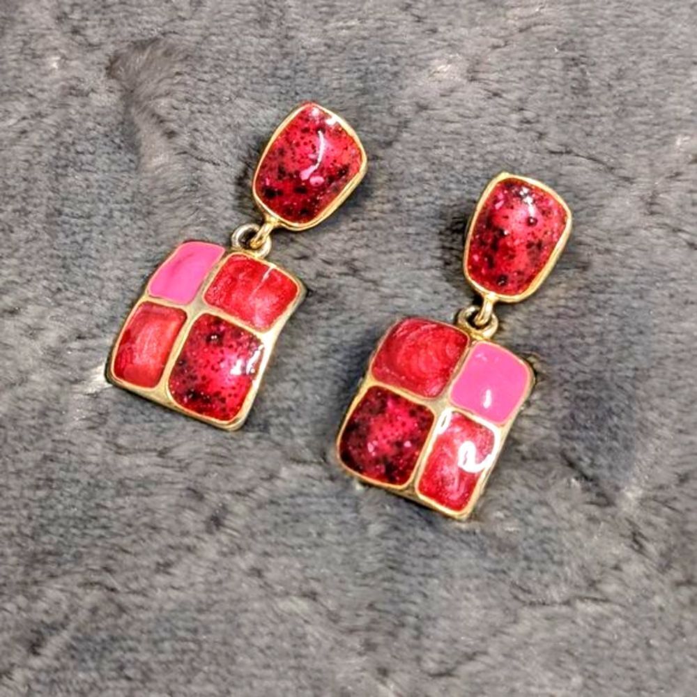 Vintage 1980's Pink & Gold Square Enamel Pierced Earrings - Picture 2 of 9